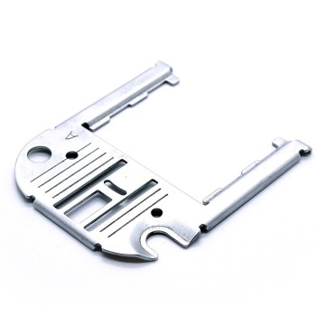 NEEDLE PLATE 359839-900