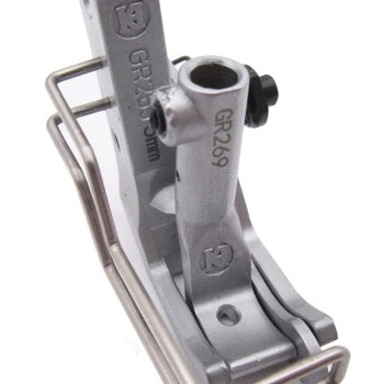 ADLER TYPE WITH RIGHT SEAM GUIDE