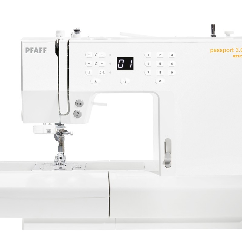 PFAFF PASSPORT 3.0
