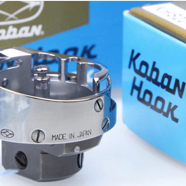 HOOK FOR SEMI-TRANSPORT MACHINES